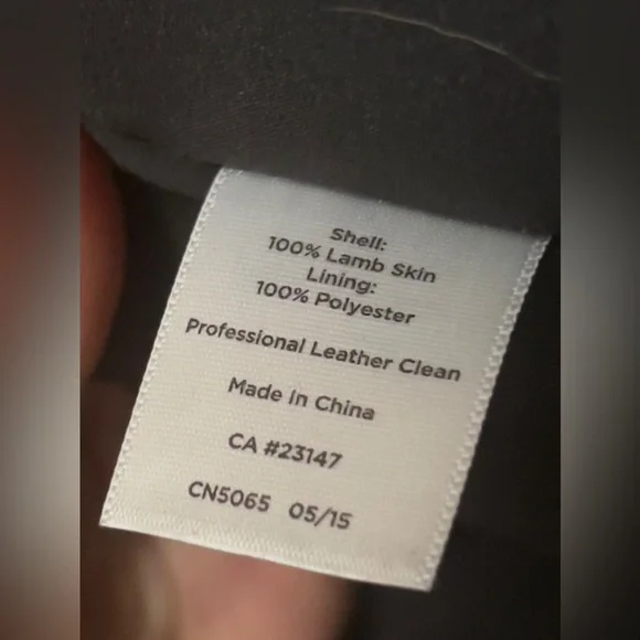 TALBOTS Black Luxe Genuine Leather Pencil Skirt Size 8 EUC (Worn Once) - Picture 9 of 9